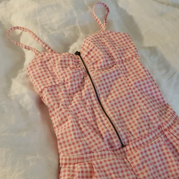 Cute XS white and pink tartan romper - Picture 1 of 3